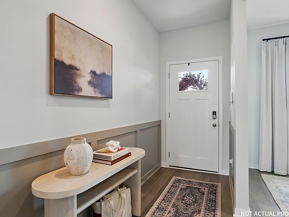 2nd image of 1193 Sherwood Loop