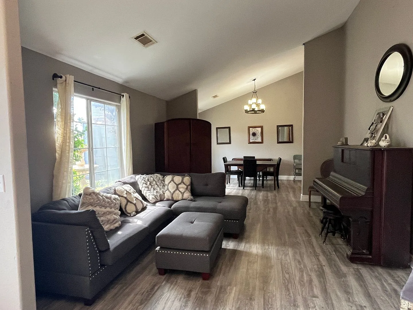 Country Living in Ranchland Acres! — Photo 3
