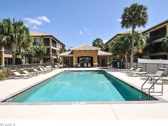 3rd image of 3804 Agualinda Blvd APT 104