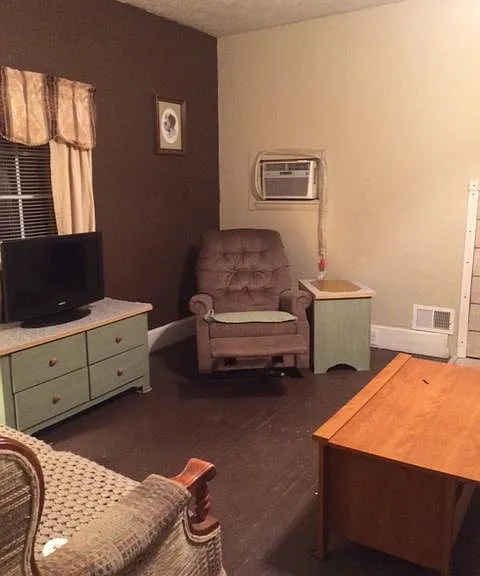 1028 Marshall St #1A — Photo 7