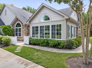 310 Stonevillage Dr E #9, Collierville, TN 38017