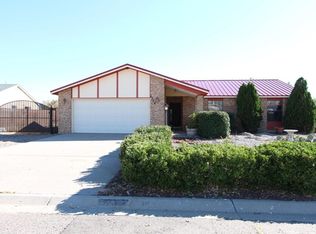 6524 Quail Run Rd NE, Rio Rancho, NM 87144