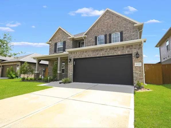 10723 Cliffs View Dr, Iowa Colony, TX 77583