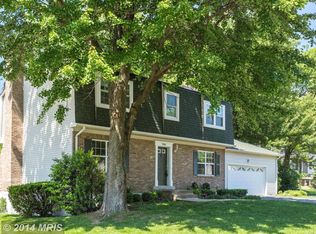 7961 Arden Ct, Dunn Loring, VA 22027