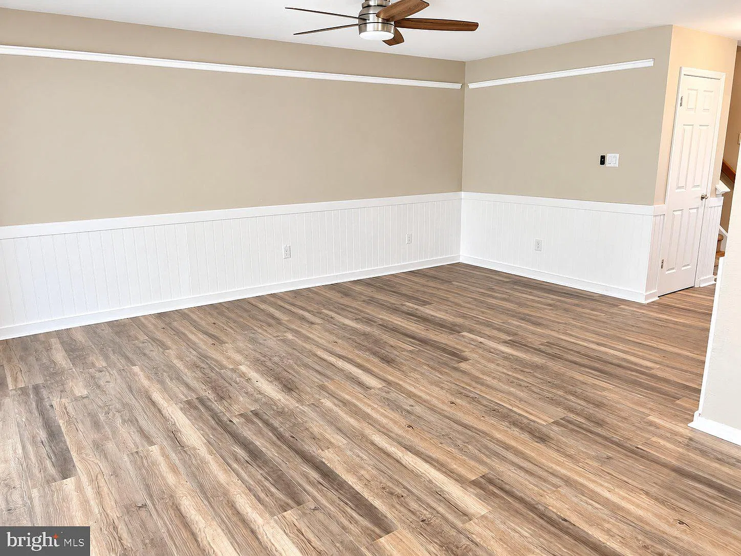 3 bed, 2.5 bath, 1732 sqft, $2,200 — Photo 2
