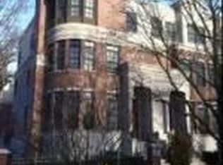 867 Laurel Ave, Highland Park, IL 60035
