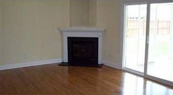 4th image of 1207 Willowgreen Ct