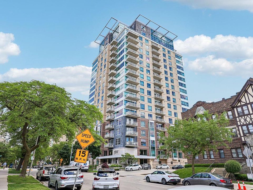 1st image of 1522 N Prospect AVENUE #303