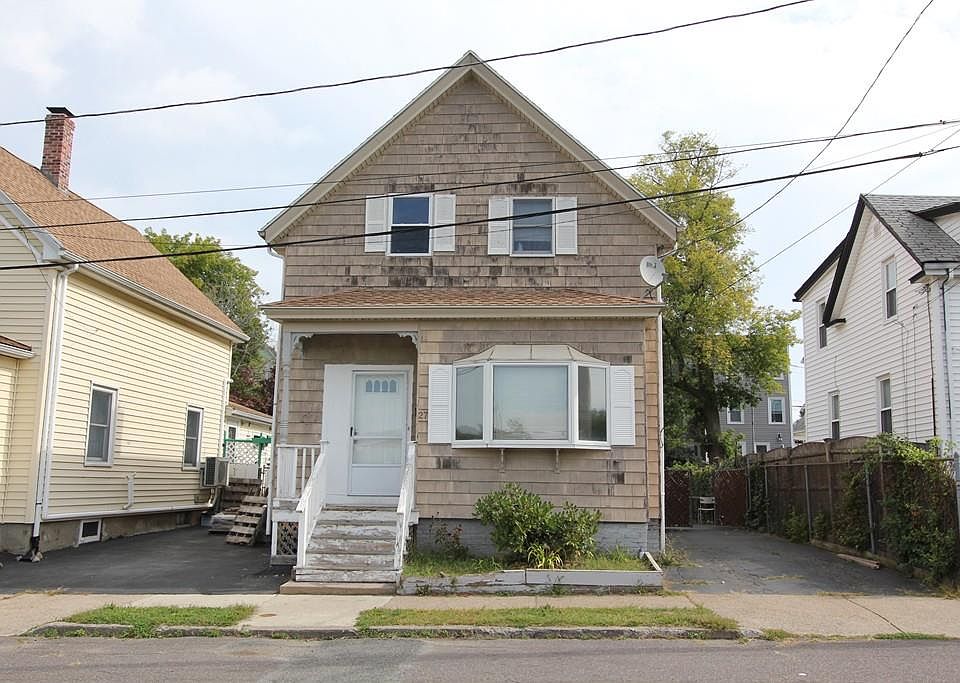 1st image of 27 Waterford St