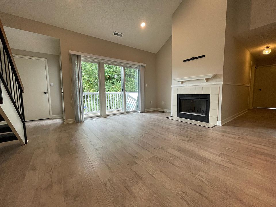1st image of 9108 Tamarron Dr