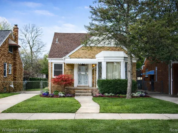 19438 Winthrop St, Detroit, MI 48235