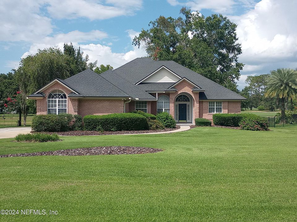 1st image of 1824 COLONIAL Drive