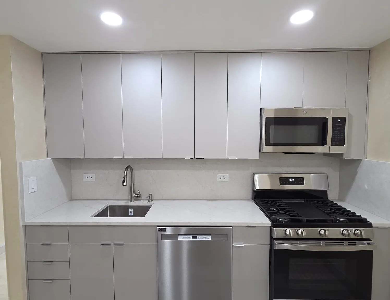 1311 Brightwater Avenue — Photo 3