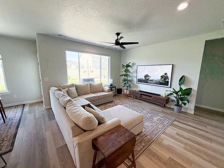 7040 W Redwood Creek Dr — Photo 3