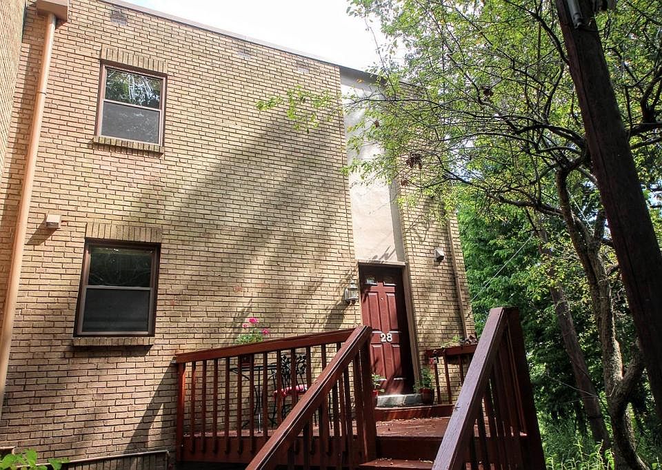 1st image of 2500 Warsaw Ave Unit 28