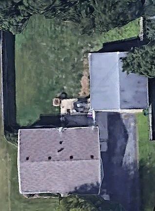 3rd image of 375 N Megan Dr