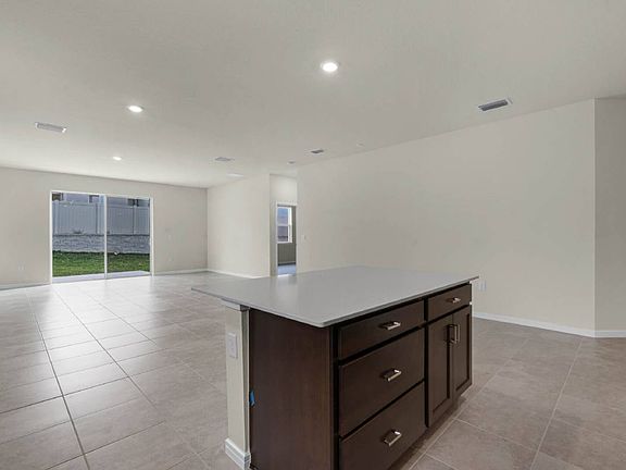 5th image of 14307 Noto Ave