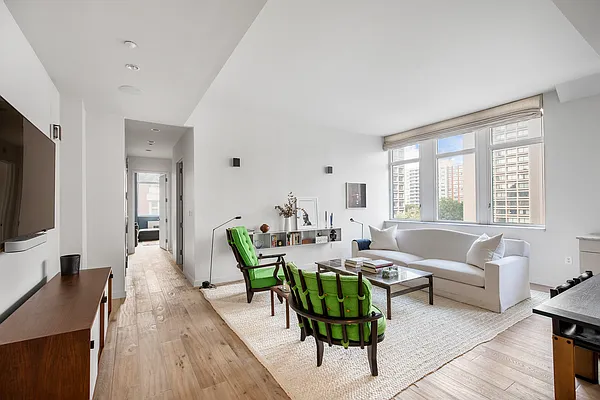 Rented by Compass | media 5