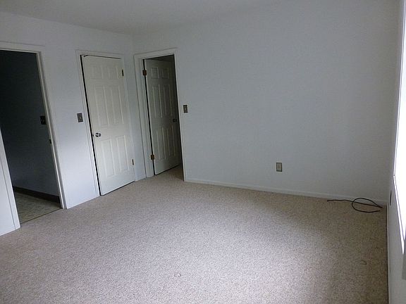 5th image of 138 Deer Run Dr