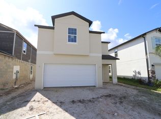 2840 Autumn Rock Dr, Zephyrhills, FL 33542