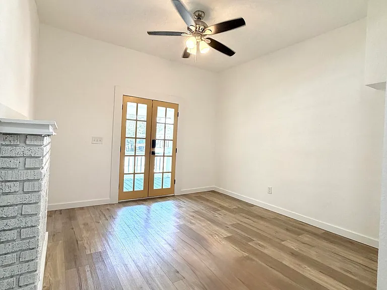 717 King St — Photo 10
