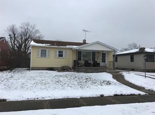 809 N Rensselaer St, Griffith, IN 46319