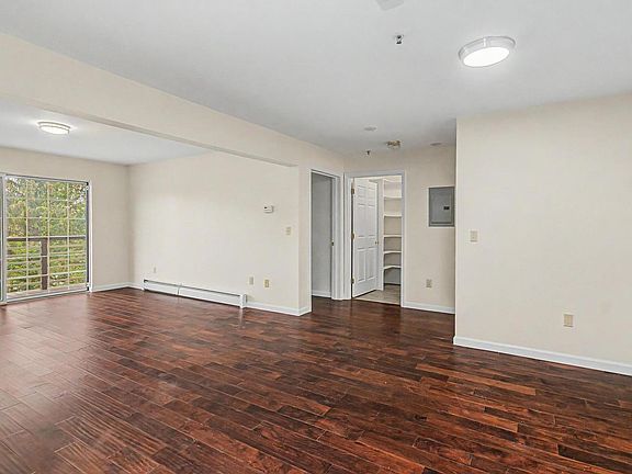 5th image of 249 Hildred Drive