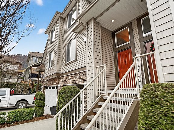 3rd image of 46778 Hudson Rd #29