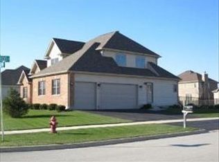 297 Kingsbury Dr, Dekalb, IL 60115