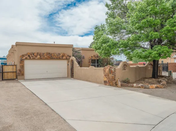 9311 Vista Clara Loop NW, Albuquerque, NM 87114