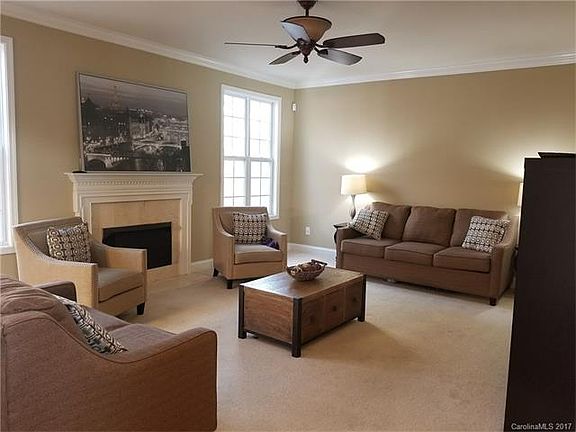 4th image of 9000 Cranbourn Ct