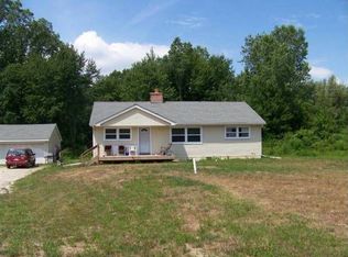 25780 Karr Rd, Belleville, MI 48111