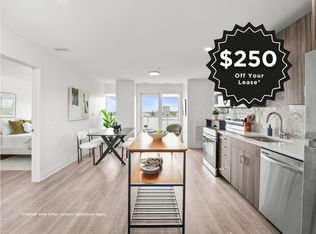 155 King St N #2202, Waterloo, ON N2J0E8
