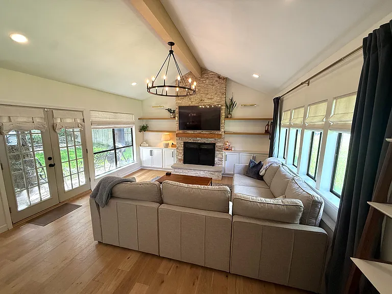 7207 S Brook Dr — Photo 3