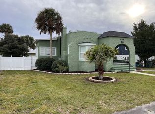 510 Wisteria Rd, Daytona Beach, FL 32118