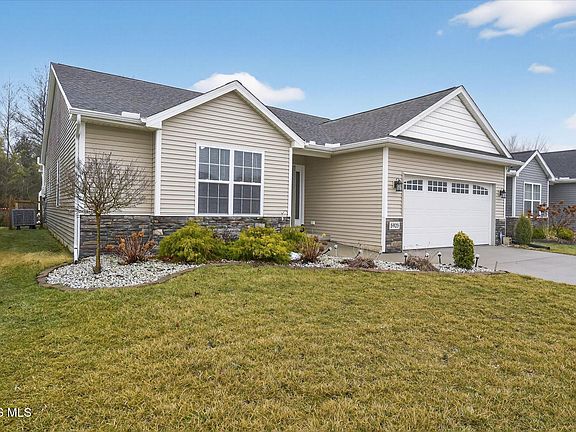 3rd image of 5925 Haefner Rd