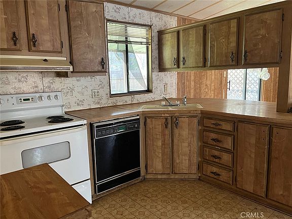 2nd image of 3701 Spring Valley Rd