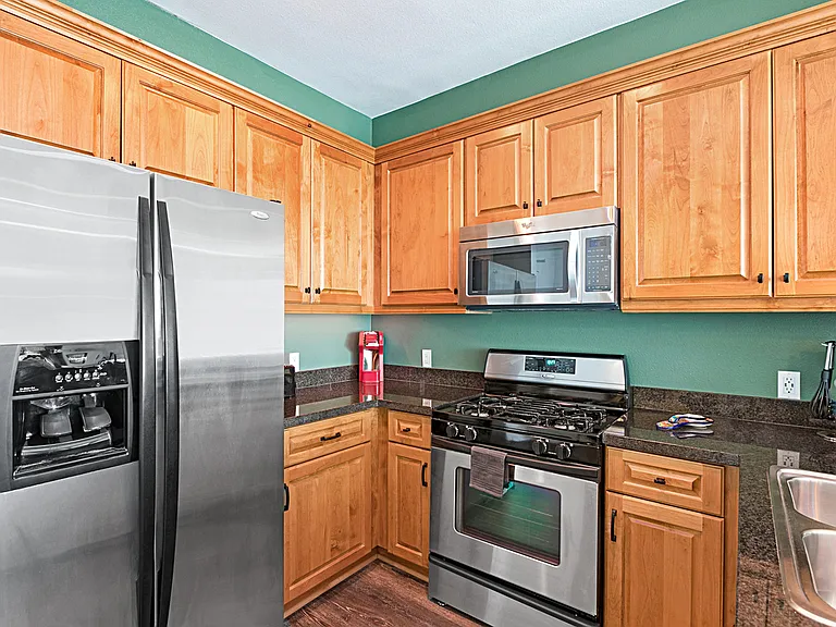 445 Island Ave #423 — Photo 7