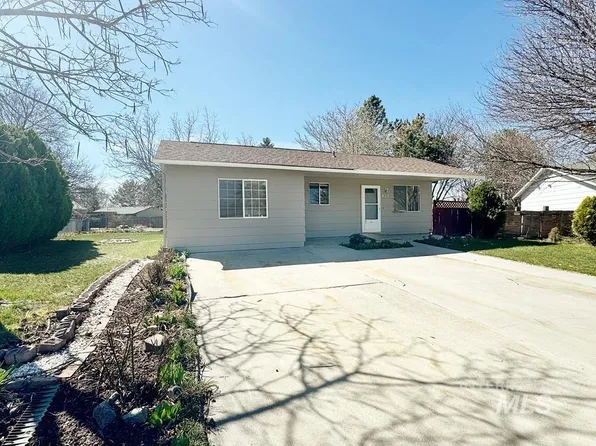 417 Gregory Ct, Caldwell, ID 83605