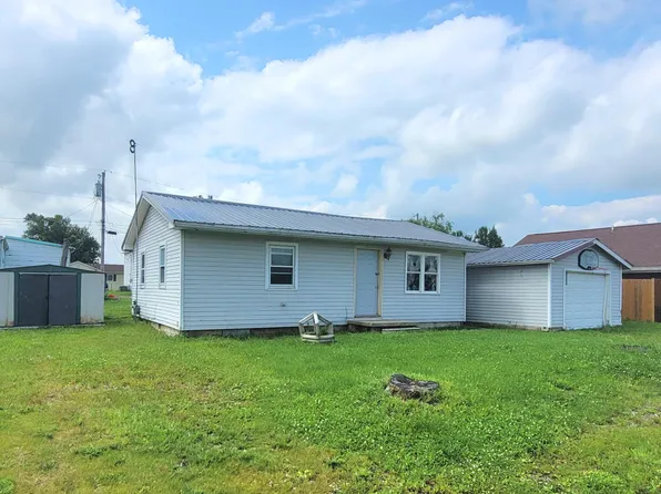 115 Lakeview Dr, Celina, OH 45822