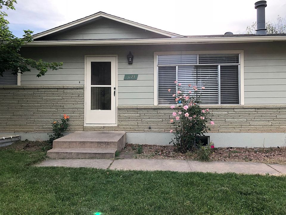 1st image of 1025 Cypress Dr