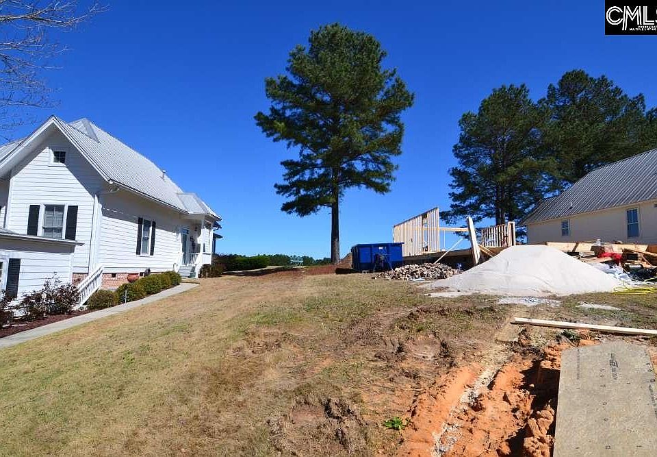 1st image of 13 Golden Spur Ln
