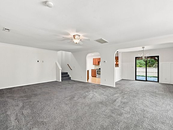 3rd image of 3706 Mountain Brook Cir