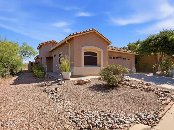 10490 E Oakbrook St, Tucson, AZ 85747