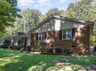 8204 Ashwood Dr, Raleigh, NC 27603