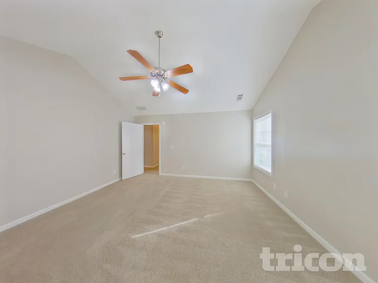 3850 Village Main St — Photo 7