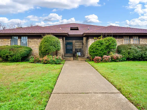 7220 Fuller Cir, Fort Worth, TX 76133
