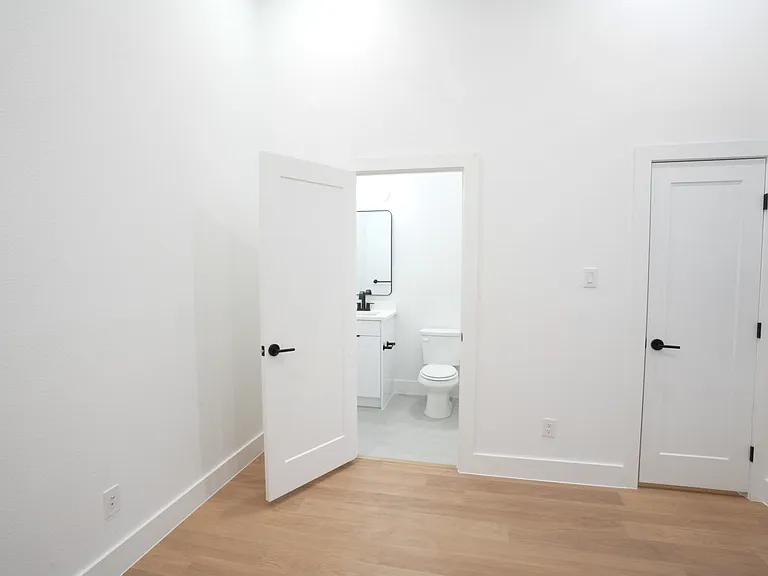 629 N Tyler St #107 — Photo 22