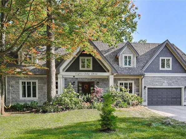 80 Oakes Dr, Mississauga, ON L5G 3M1