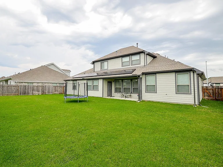 6807 Vista Ledge Dr — Photo 30